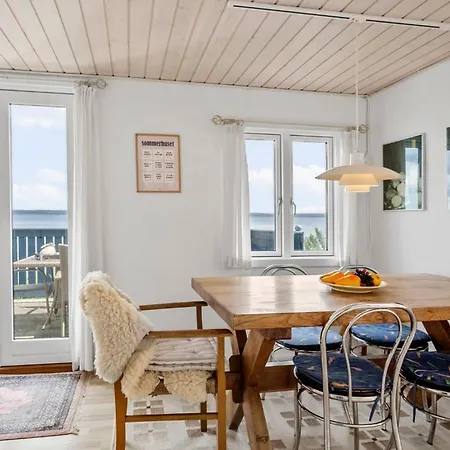 Ferienhaus Gorgeous In With Wifi *